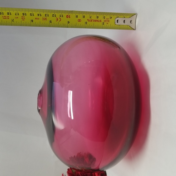 Large Pilgrim Glass Cranberry Squat Vase - Picture 5 of 14